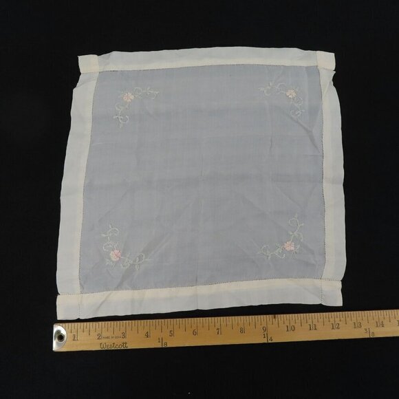 Vintage Silk Blend Embroidered Pastel Flowers Floral Handkerchief Hankie Chic - Picture 4 of 6